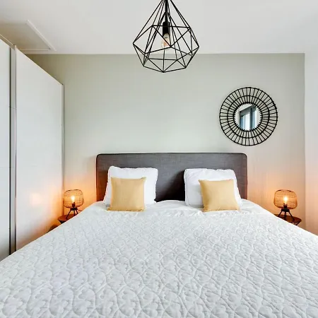 Stylish In With Private Pool