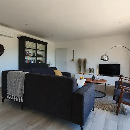 Stylish In With Private Pool Villa